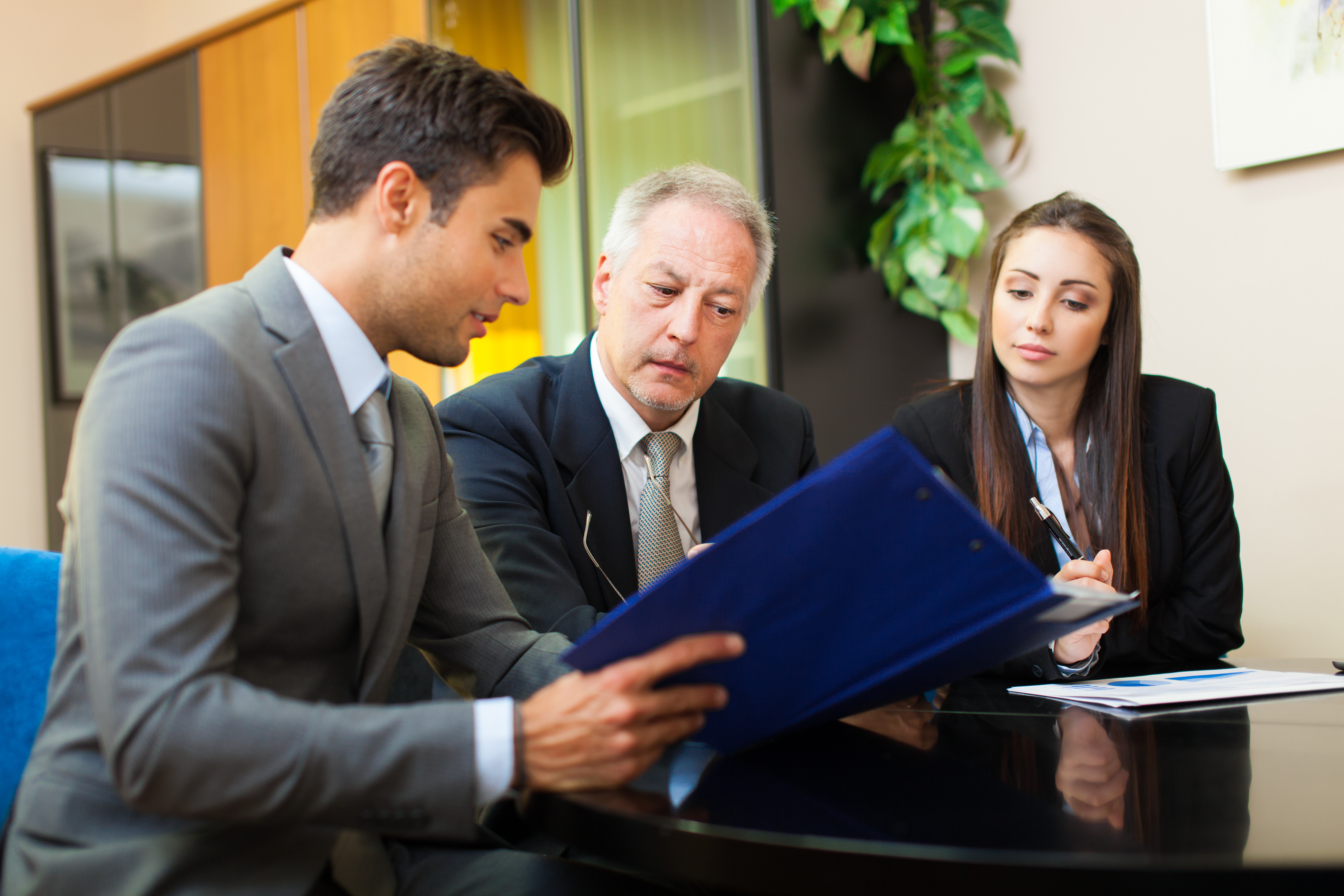 income-of-a-sales-assistant-is-attractive Income of a Sales Assistant is attractive